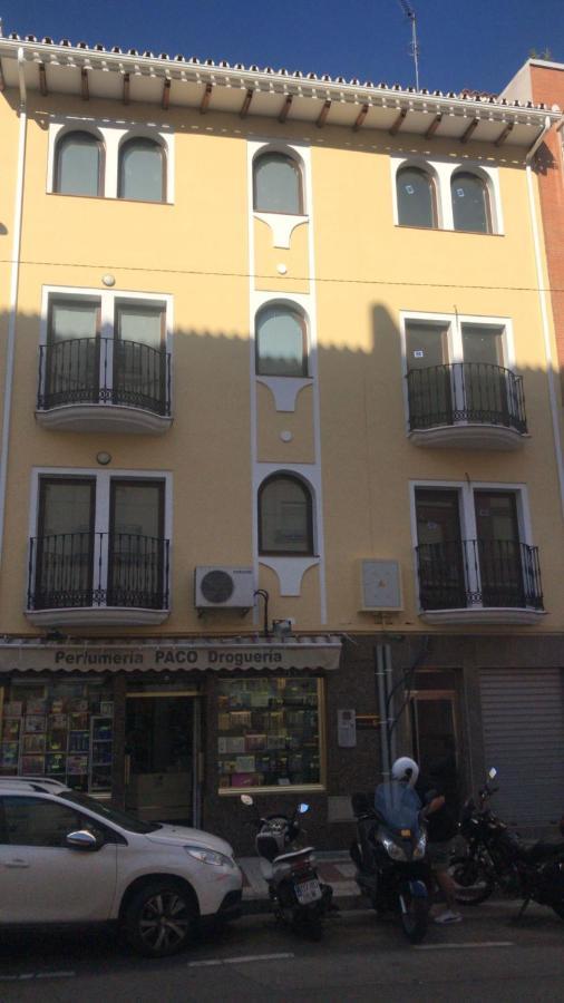 Apartamentos Marmoles Centro Малага Екстериор снимка