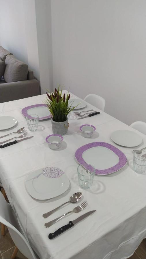 Apartamentos Marmoles Centro Малага Екстериор снимка