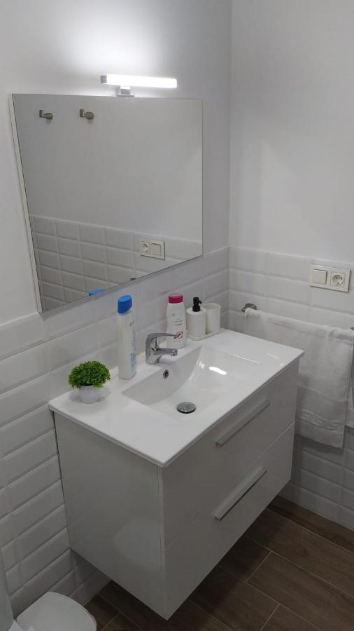 Apartamentos Marmoles Centro Малага Екстериор снимка