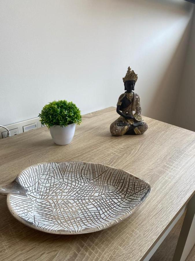 Apartamentos Marmoles Centro Малага Екстериор снимка